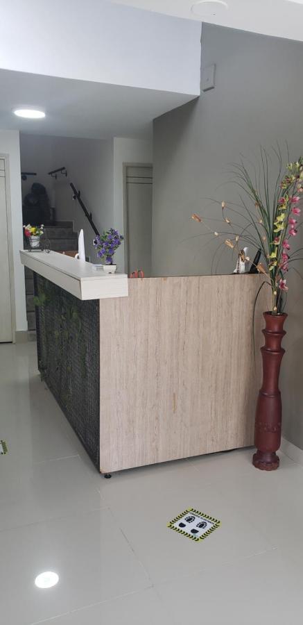 Hotel Boutique Plaza 메딜린 외부 사진