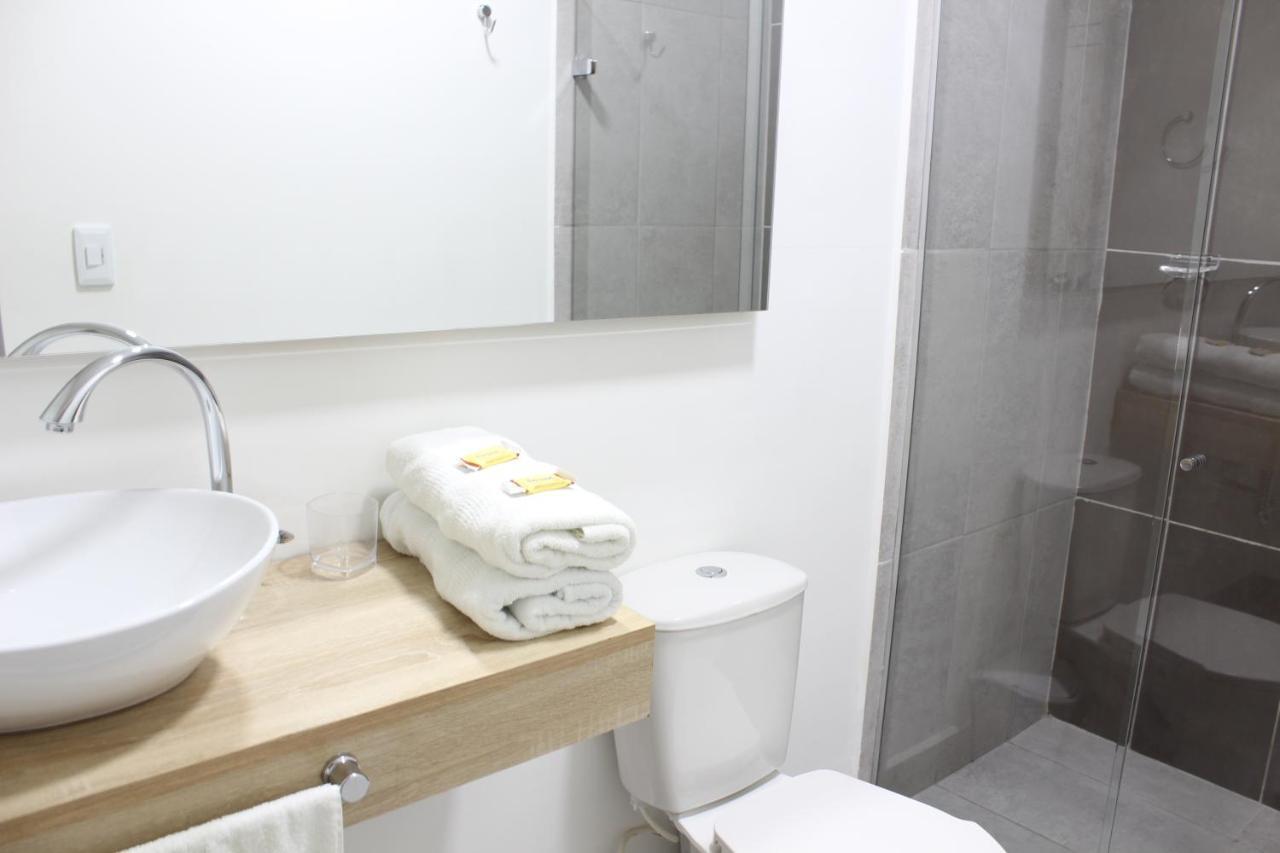 Hotel Boutique Plaza 메딜린 외부 사진